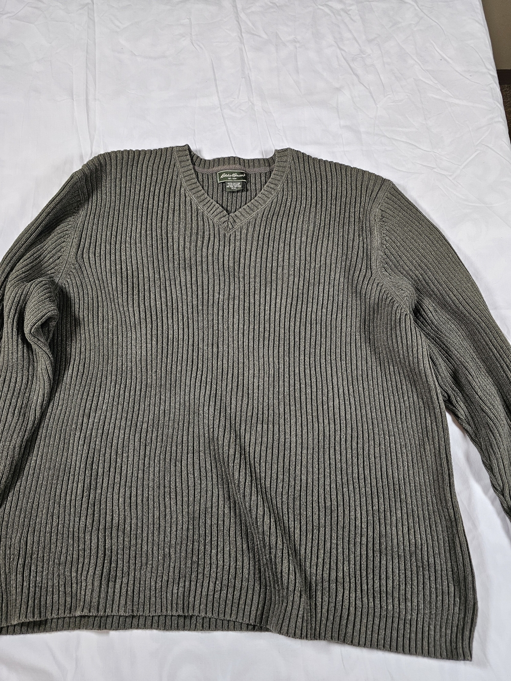 Eddie Bauer Men's Ribbed V-Neck Sweater - Olive Green 2XL